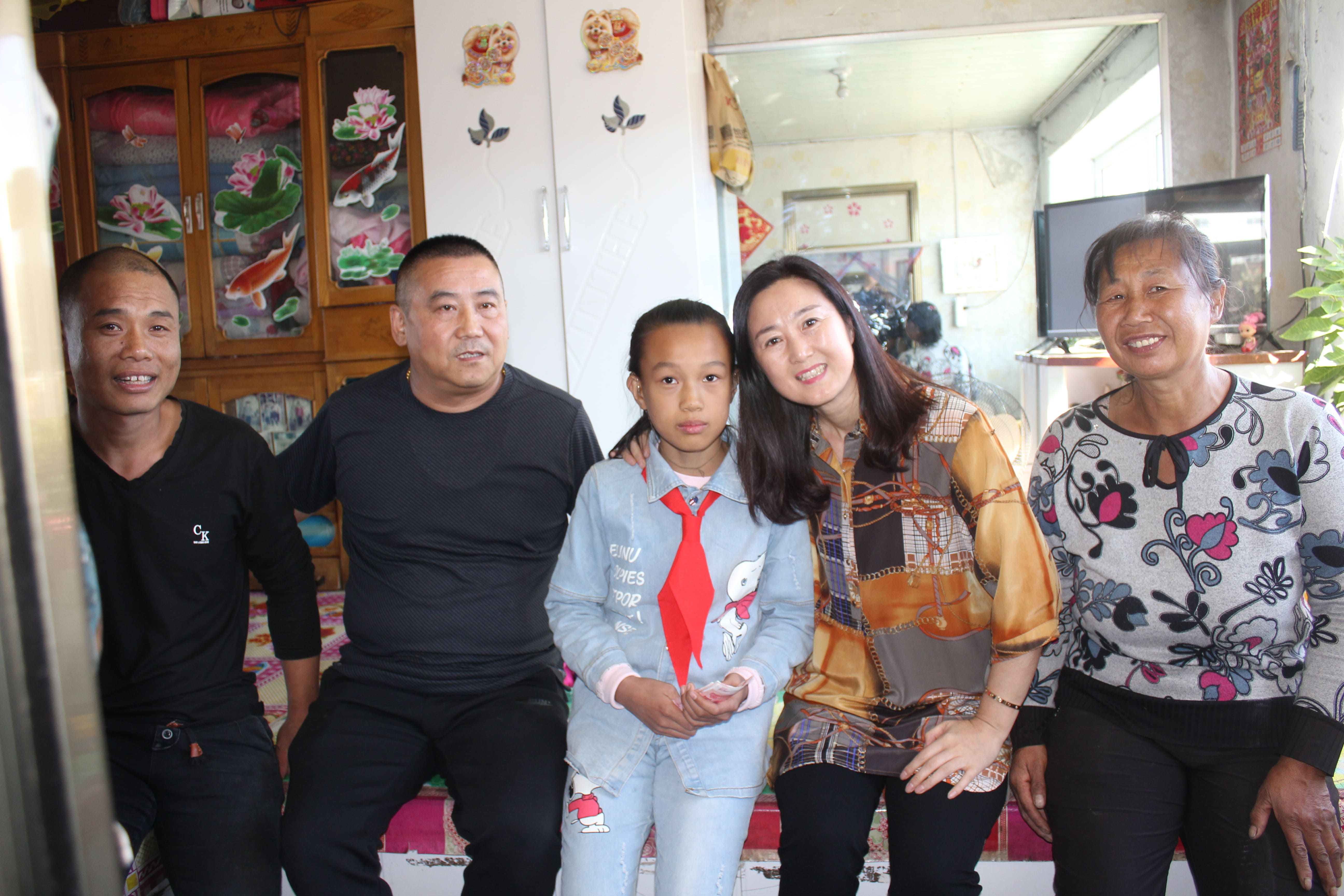 第173所 辽源市东丰县小四平镇AK官方网页版肖红飞小学