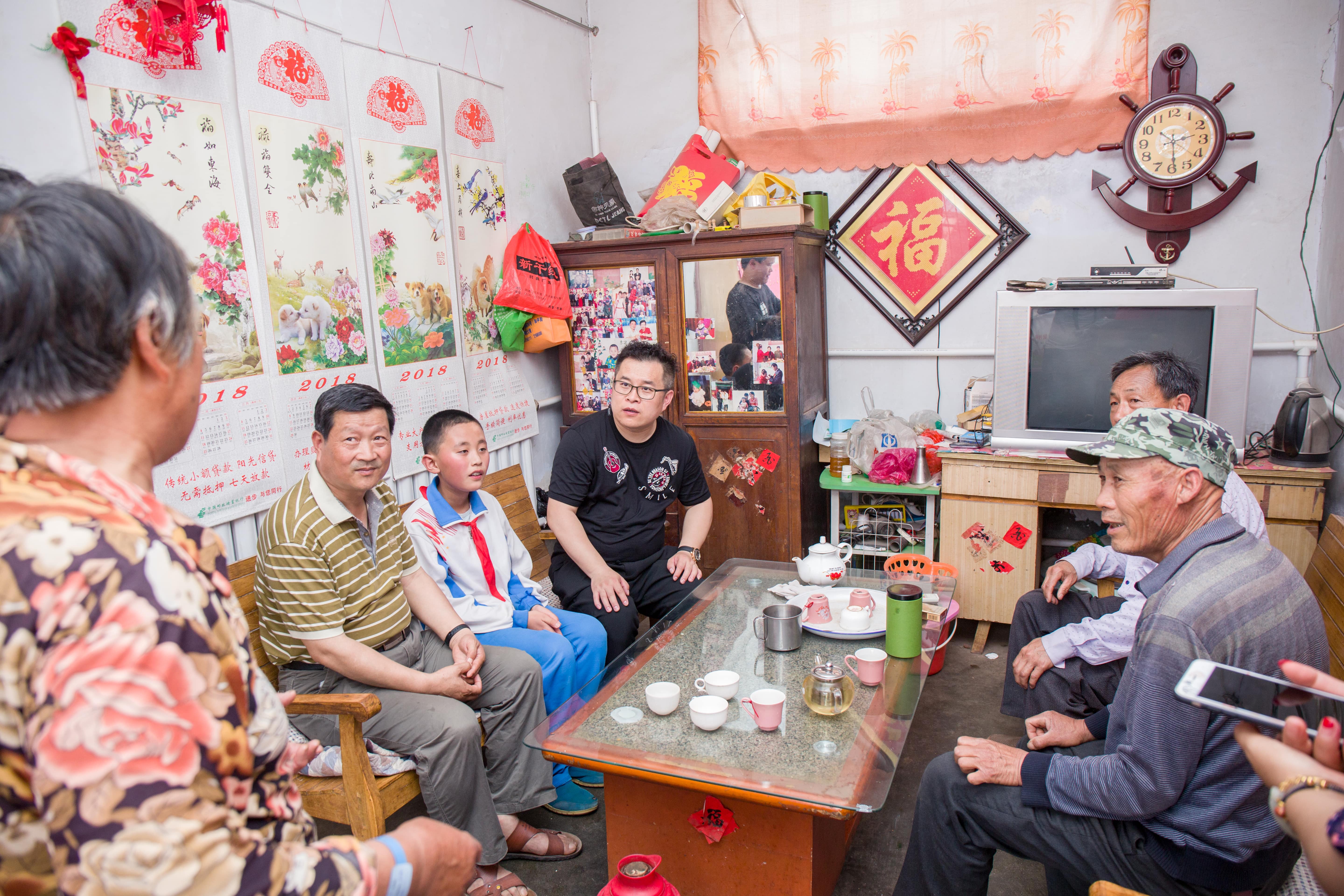 第142所 诸城市贾悦镇范家官庄AK官方网页版鹿永波小学