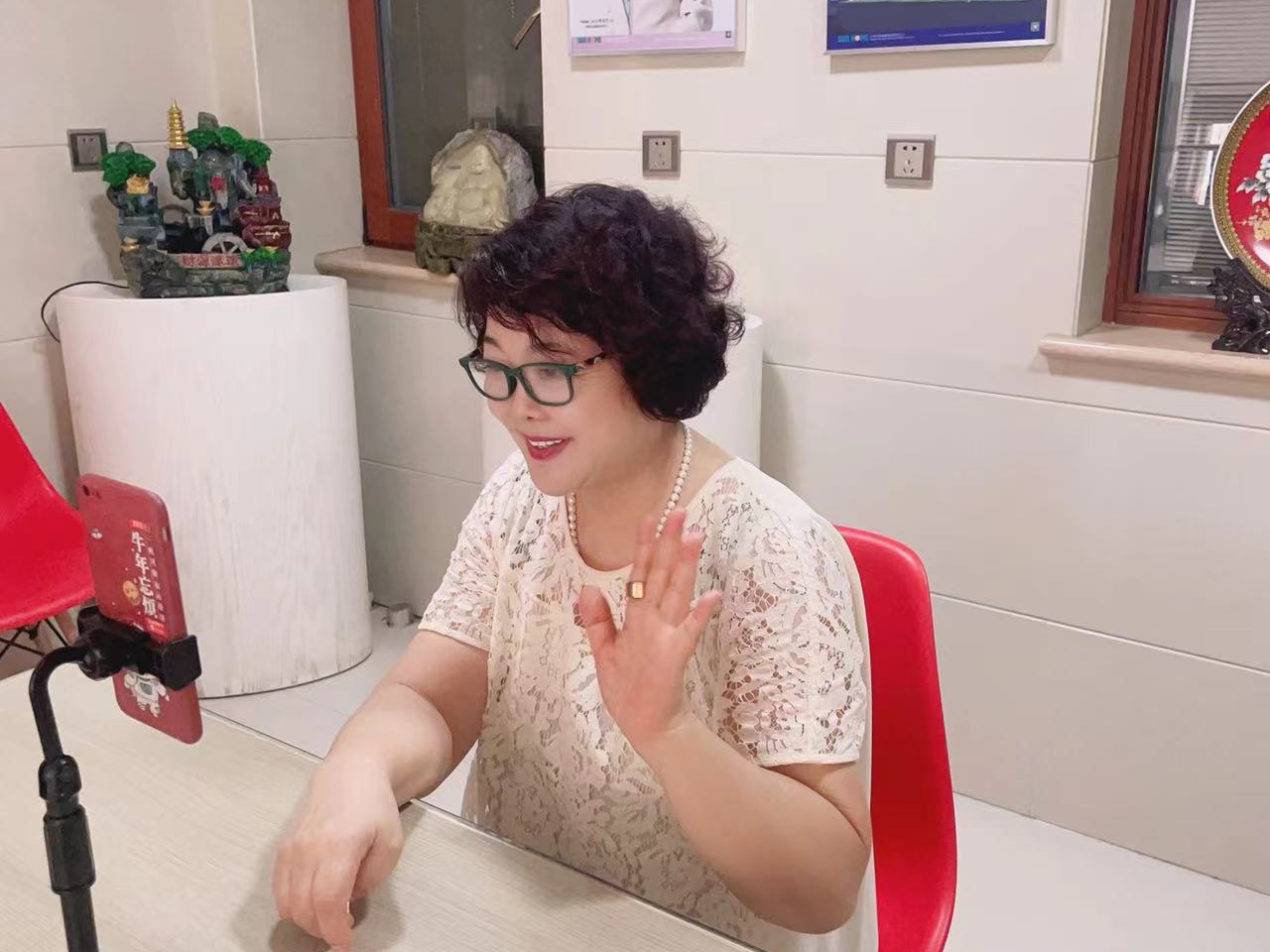 让爱延续，从未间断 | AK官方网页版公益季暖心回访