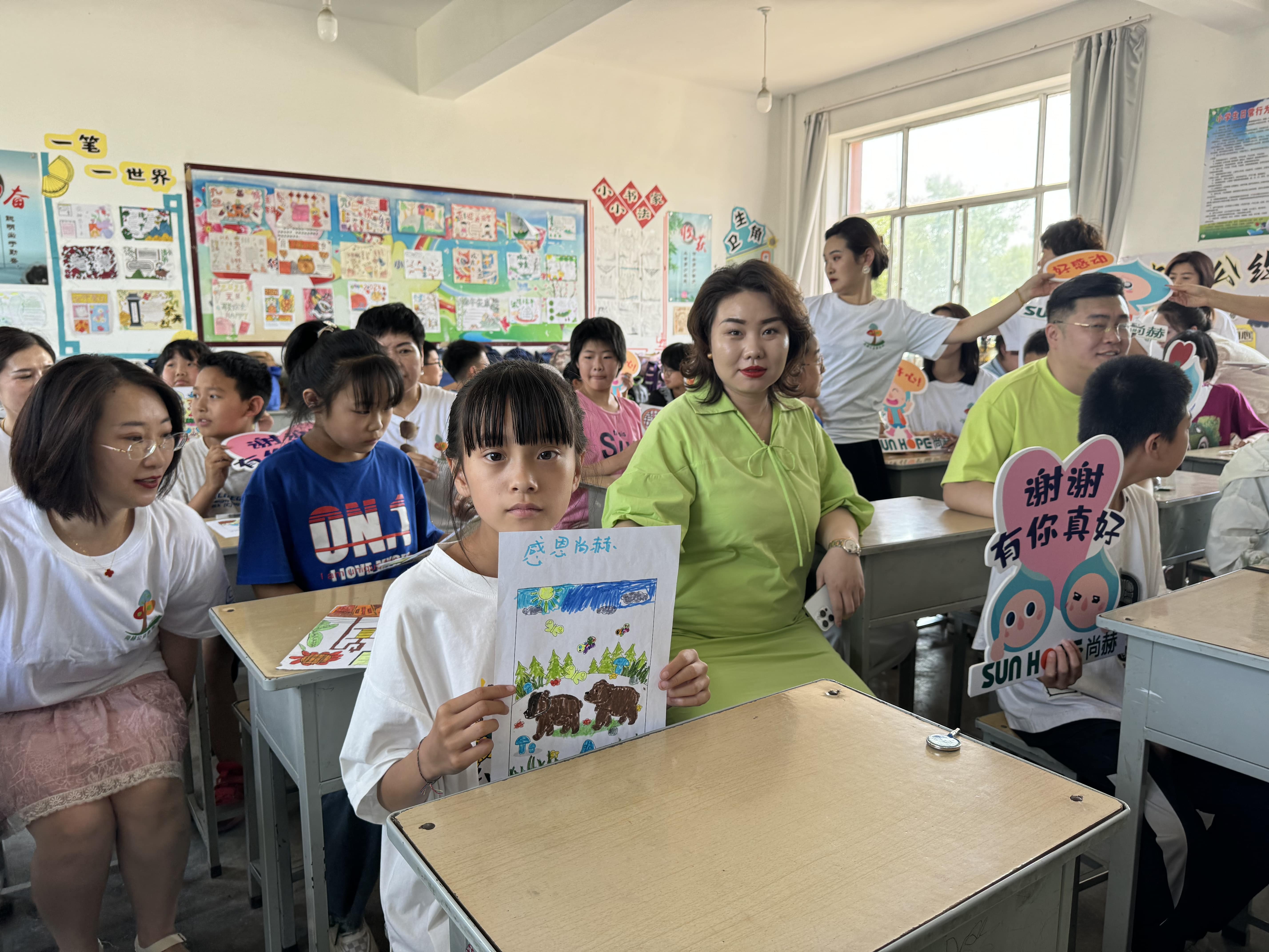 让爱延续，从未间断 | AK官方网页版公益季暖心回访