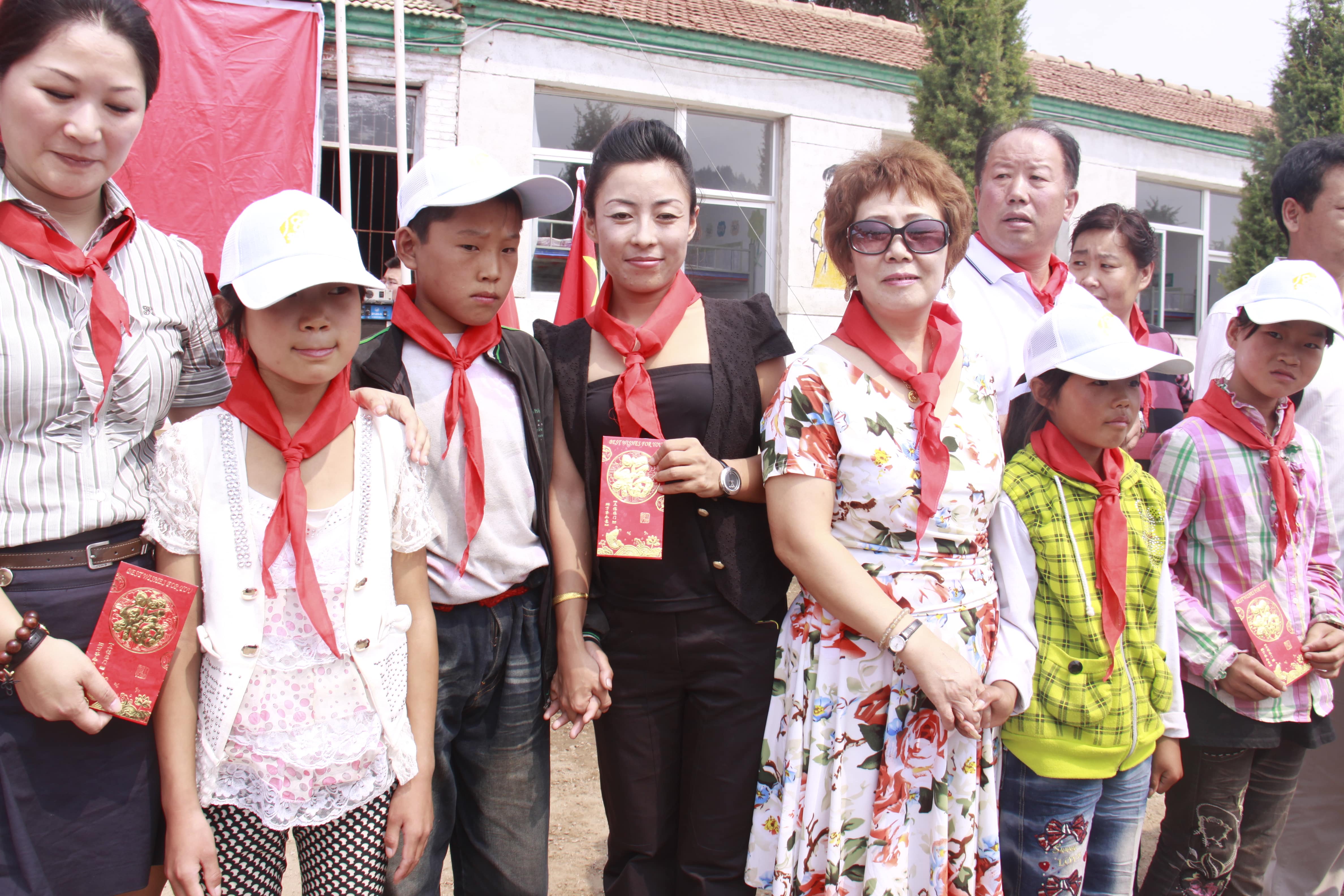 第16所 承德市三岔口AK官方网页版王素平小学