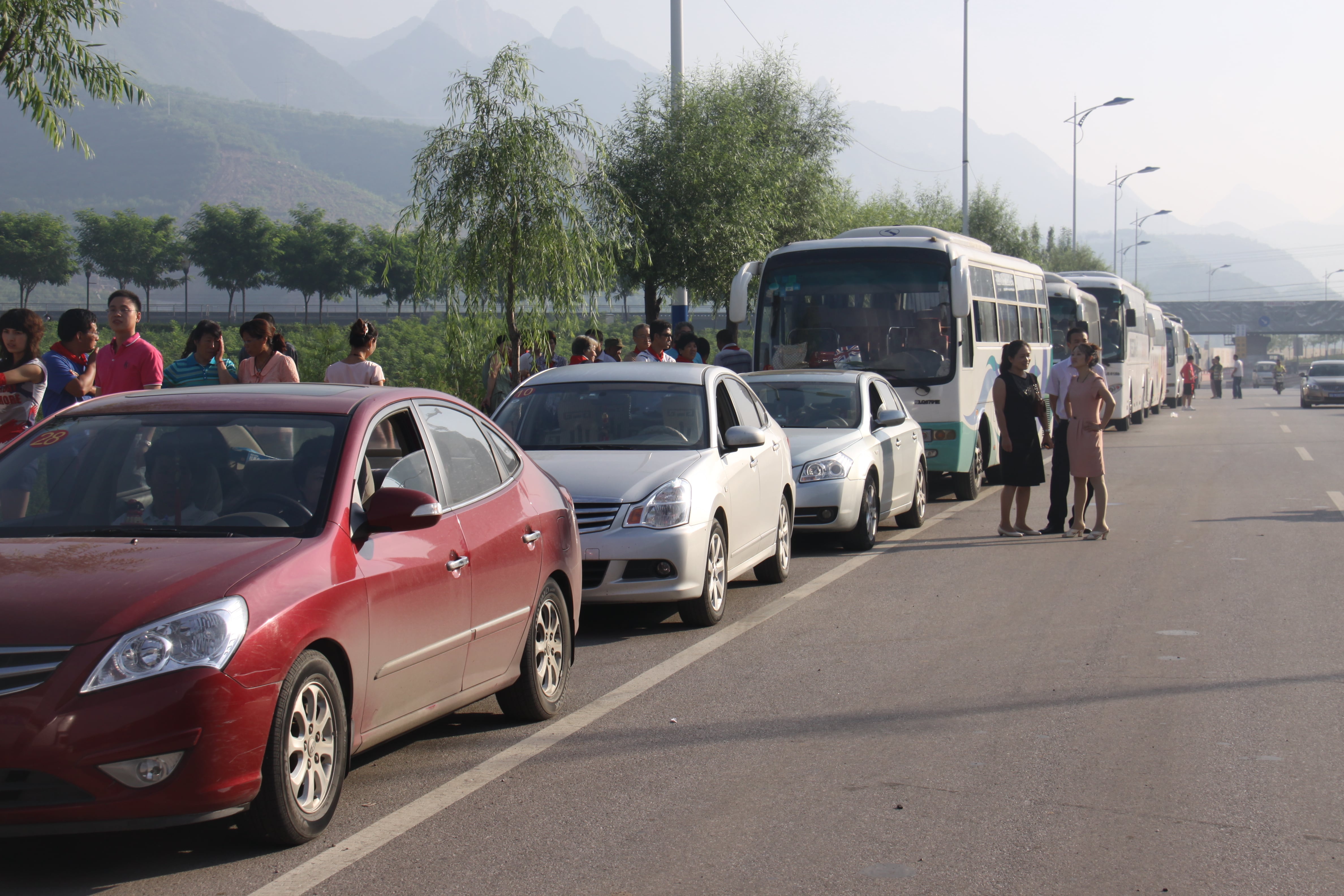 第17所 承德市乌龙矶AK官方网页版牛艳玲小学