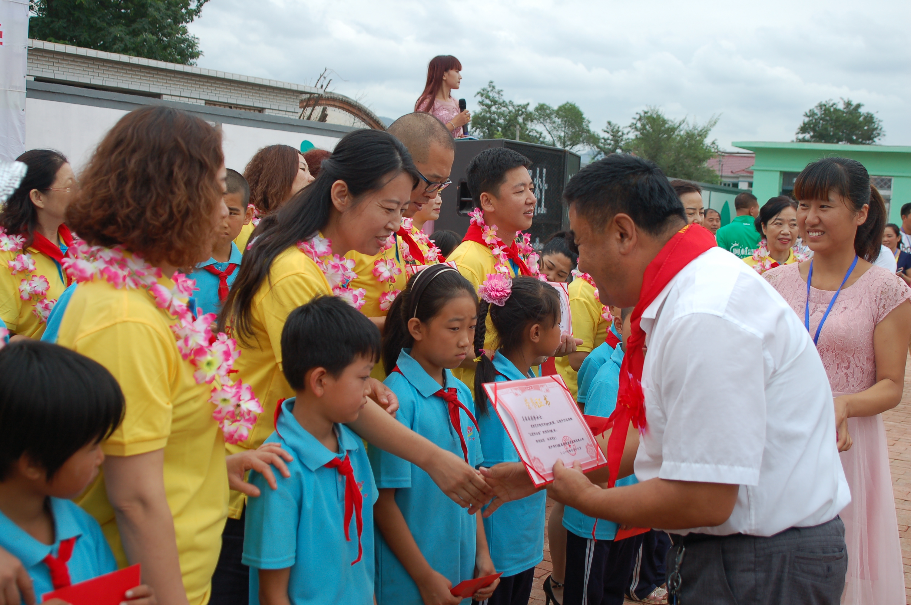 第57所  辽宁省葫芦岛市建昌县娘娘庙乡AK官方网页版张越小学