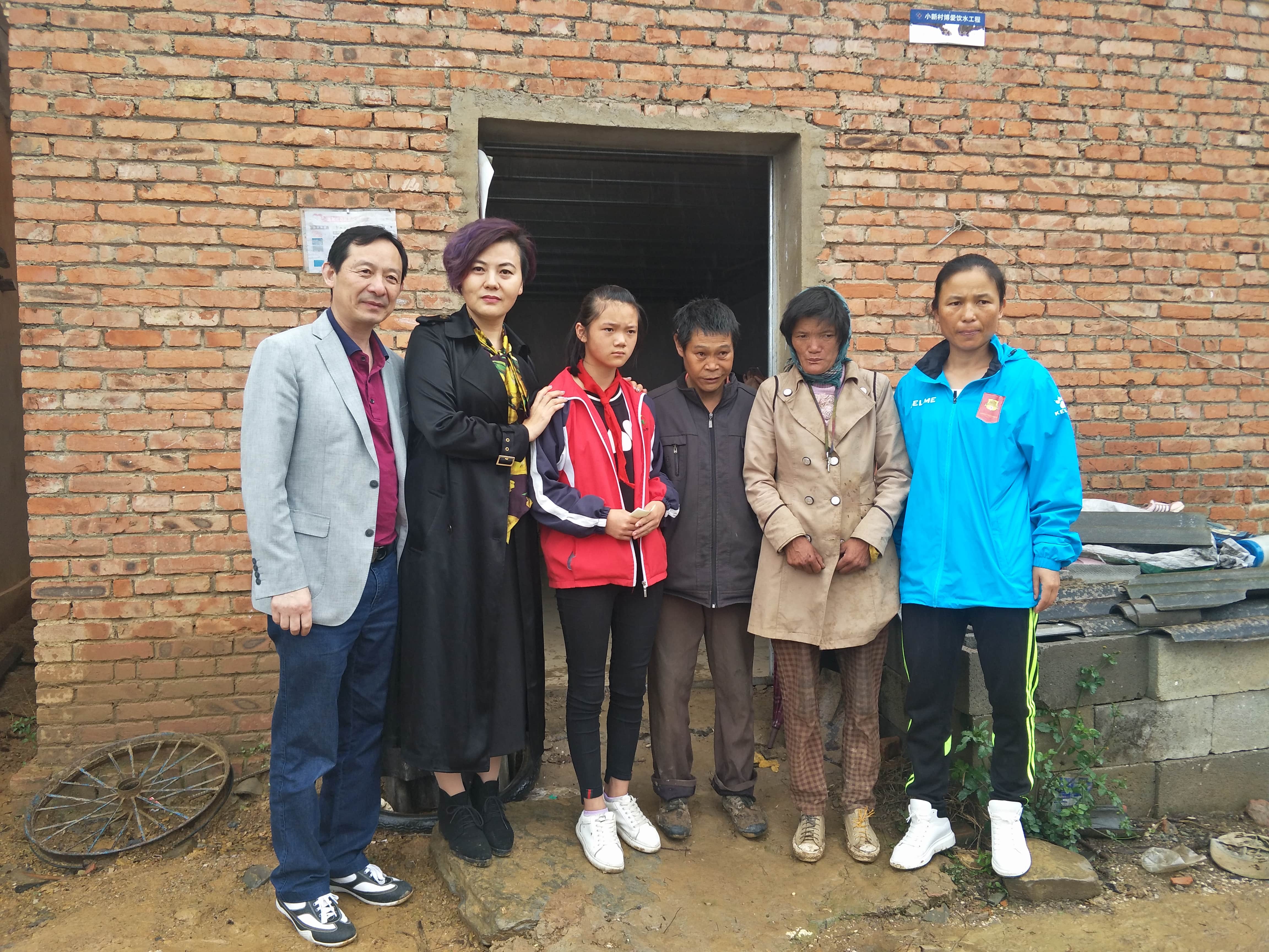 第152所 石林彝族自治县路美邑中心学校路美邑AK官方网页版李凤莲小学